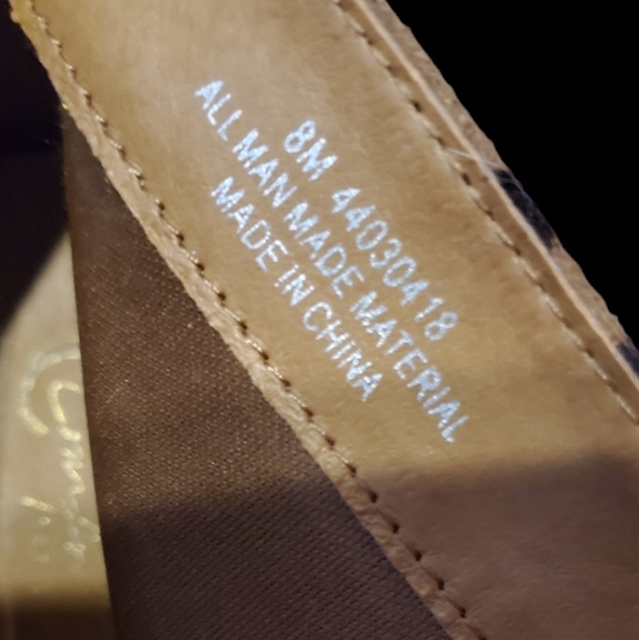 C Comfort Leopard Print Ankle Block Heel Booties With Zip Front. - Picture 8 of 9